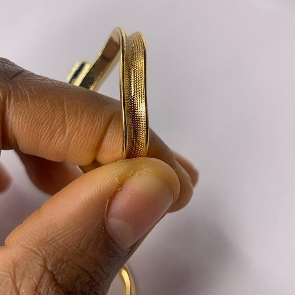 Crescent Shaped Gold Plated Earring and Pendant Long Lasting Set - Picture 12 of 13